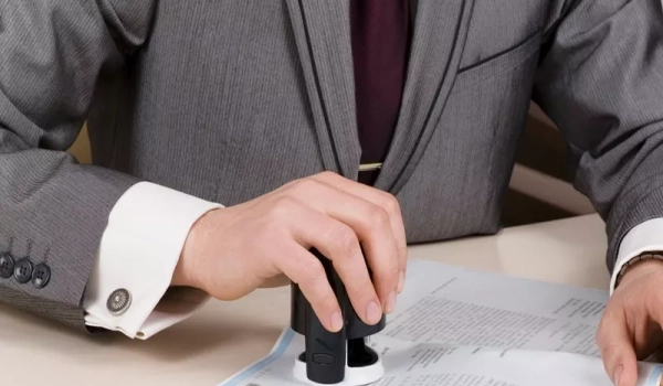 Лицензирование: виды лицензирования, предприятия с обязательным лицензированием